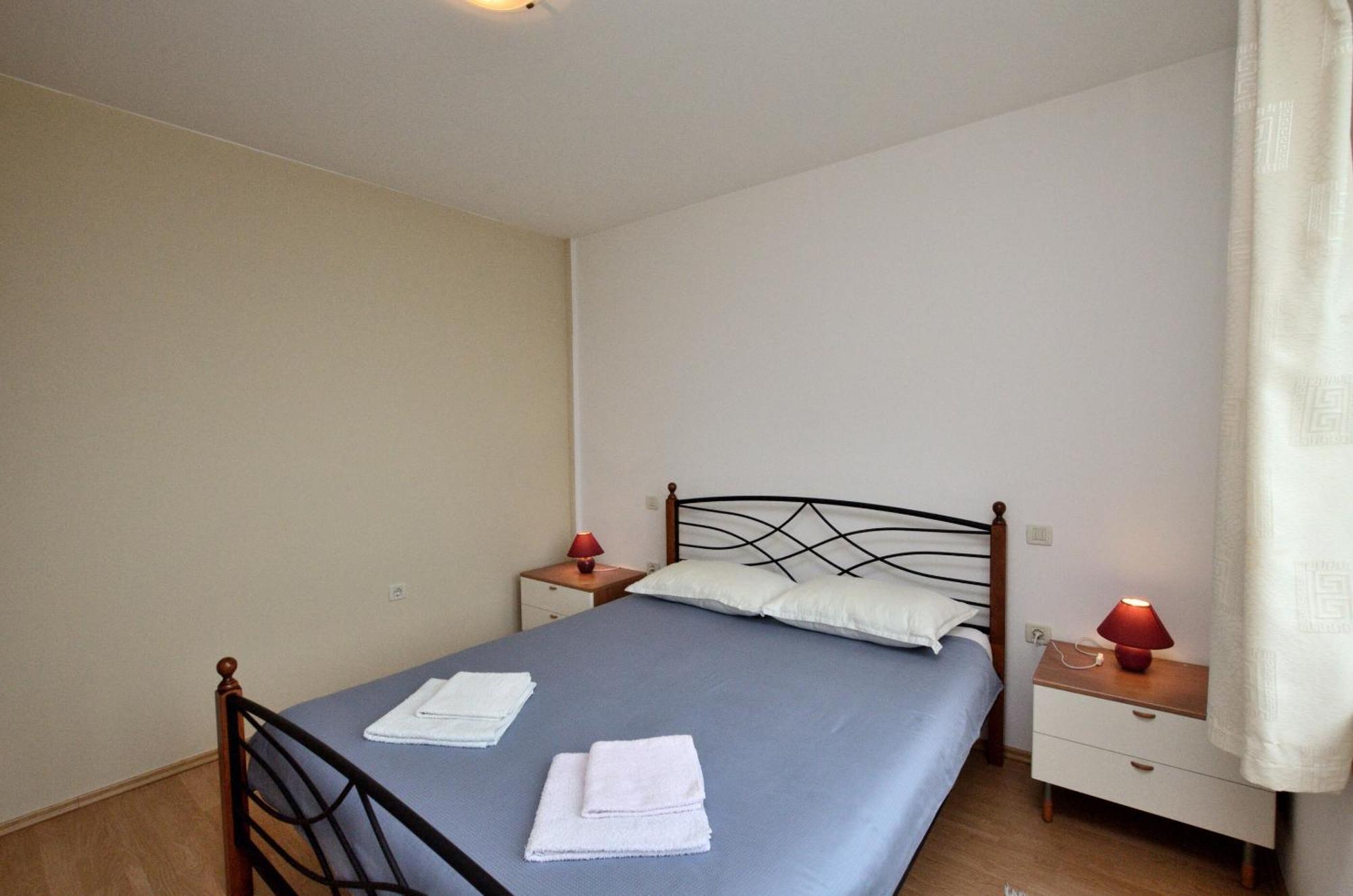 Apartments Marijana Icici Bagian luar foto